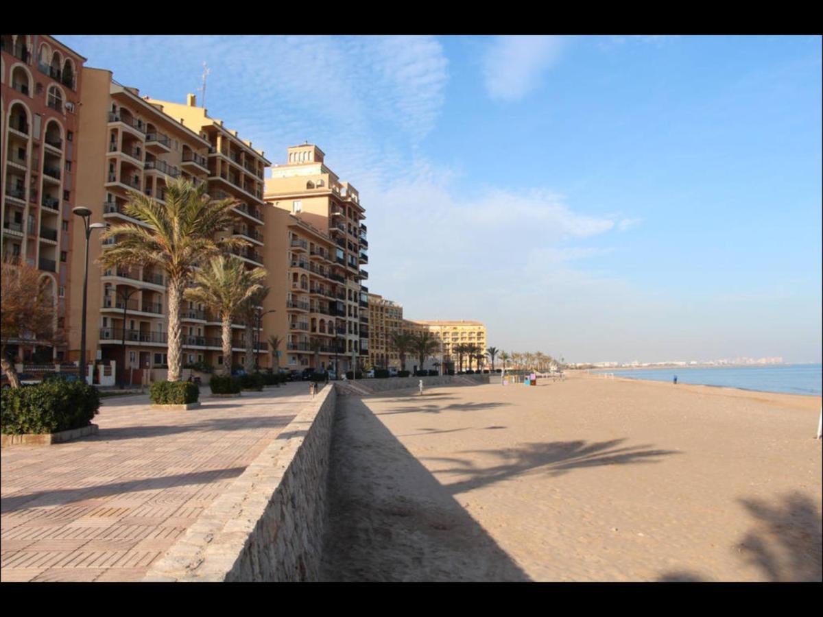 Cozy Apartment On The Sea Port Saplaya Esterno foto